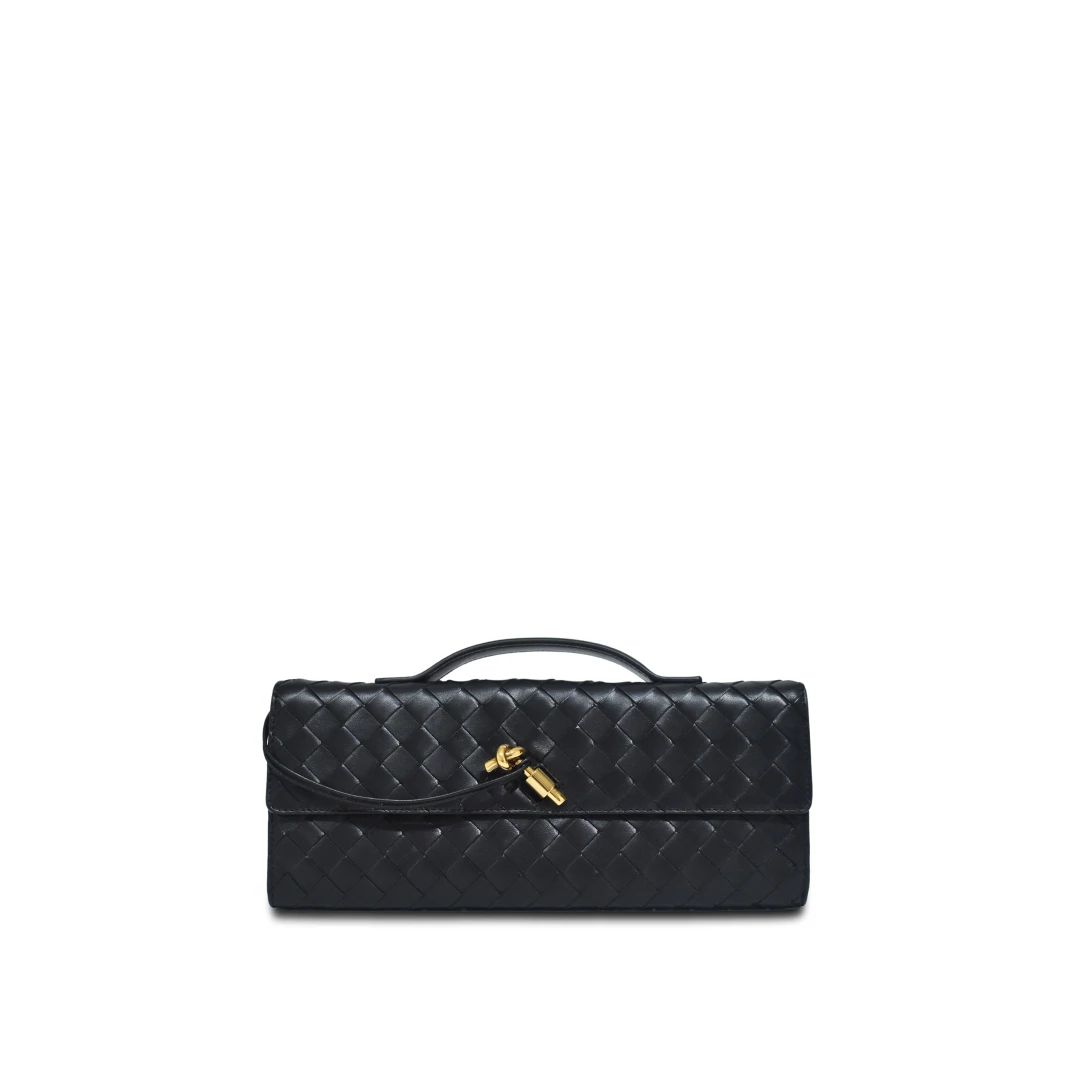 BOTTEGA VENETA Andiamo Clutch With Handle