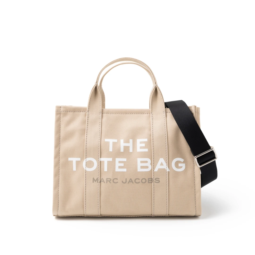 MARC JACOBS Medium Traveler Tote Bag