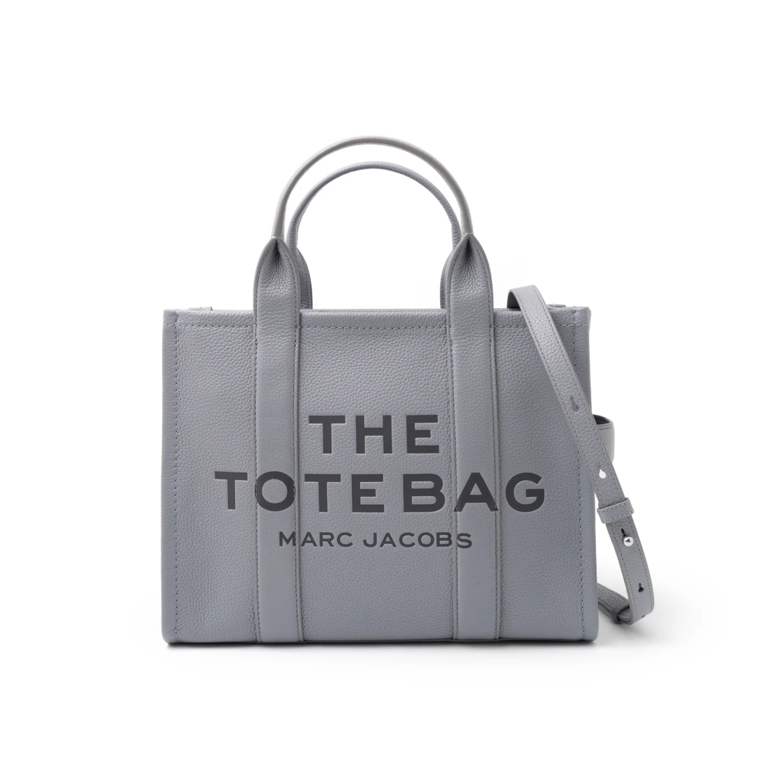 MARC JACOBS Medium Traveler Tote Bag Leather